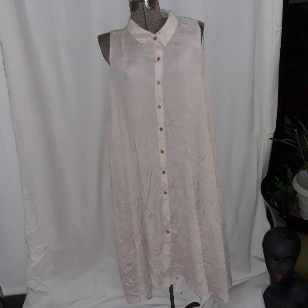 Tan tunic